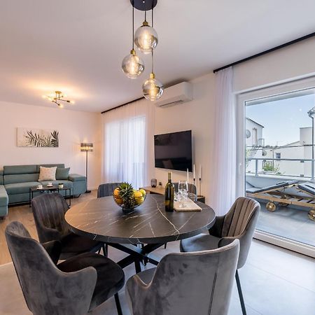 Adriatic Nest, Cozy And Modern Two Bedroom Apartment Kaštela Zewnętrze zdjęcie
