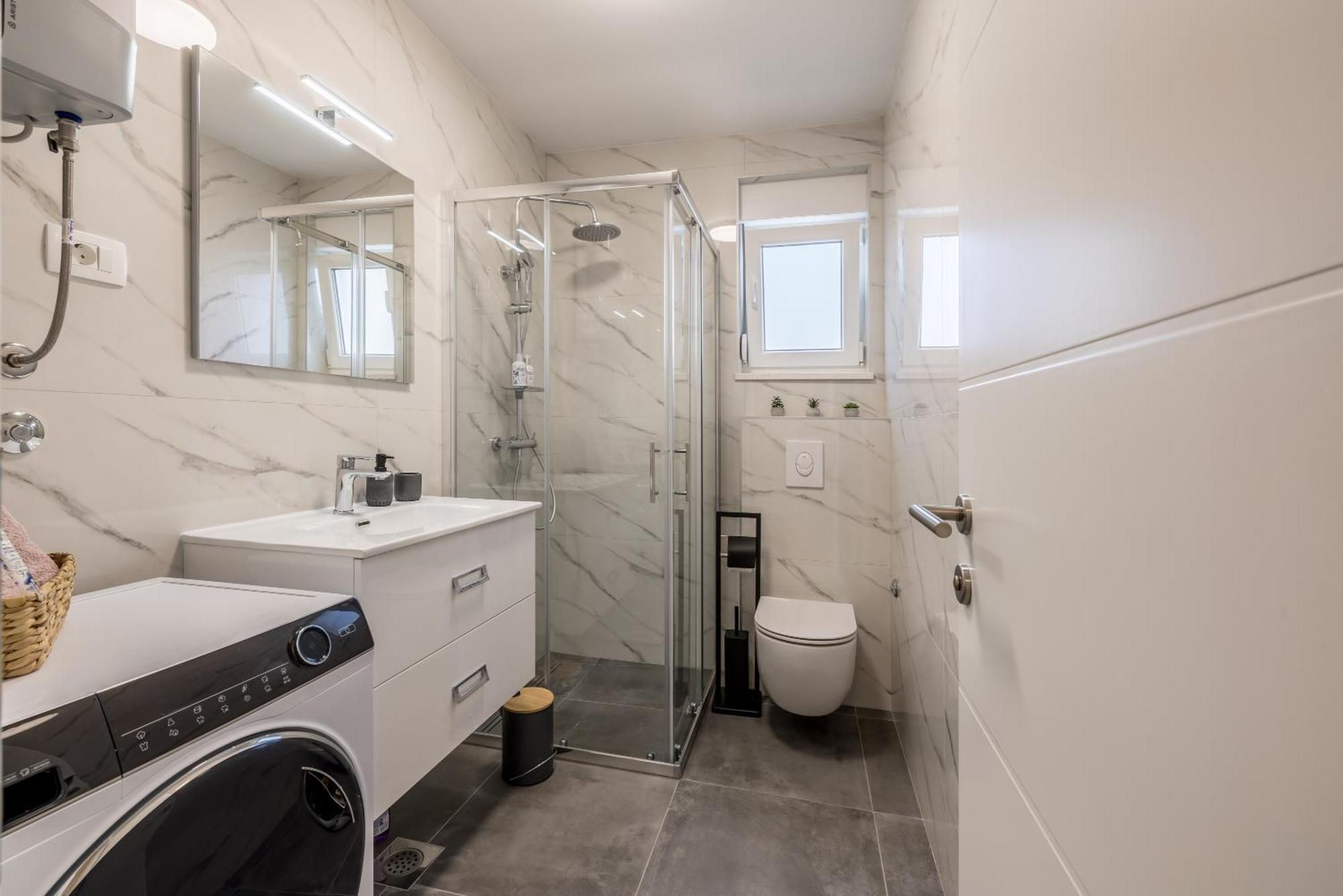 Adriatic Nest, Cozy And Modern Two Bedroom Apartment Kaštela Zewnętrze zdjęcie
